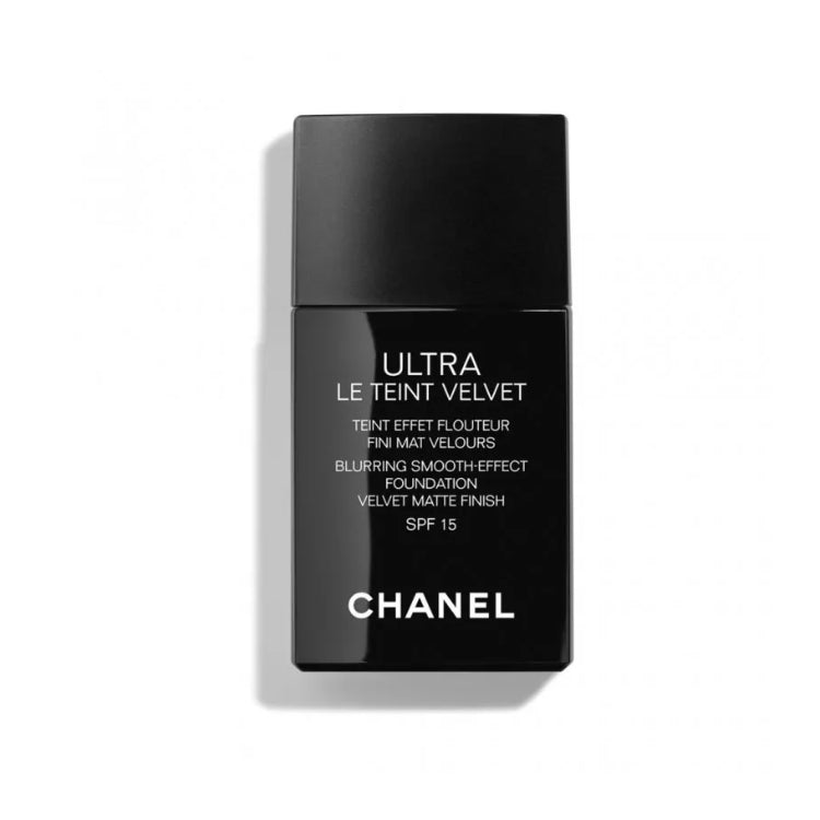 Chanel - Ultra Le Teint Velvet - Teint Effet Flouteur Fini Mat Velours - Blurring Smooth-Effect Foundation Velvet Matte Finish - SPF 15